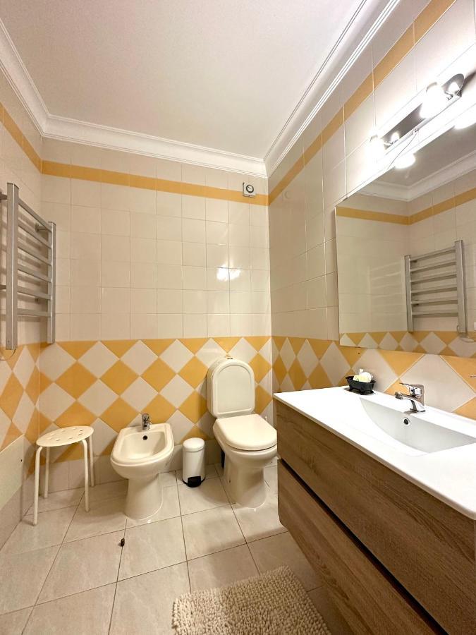 Sun & Wave Apartment เปนิช ภายนอก รูปภาพ