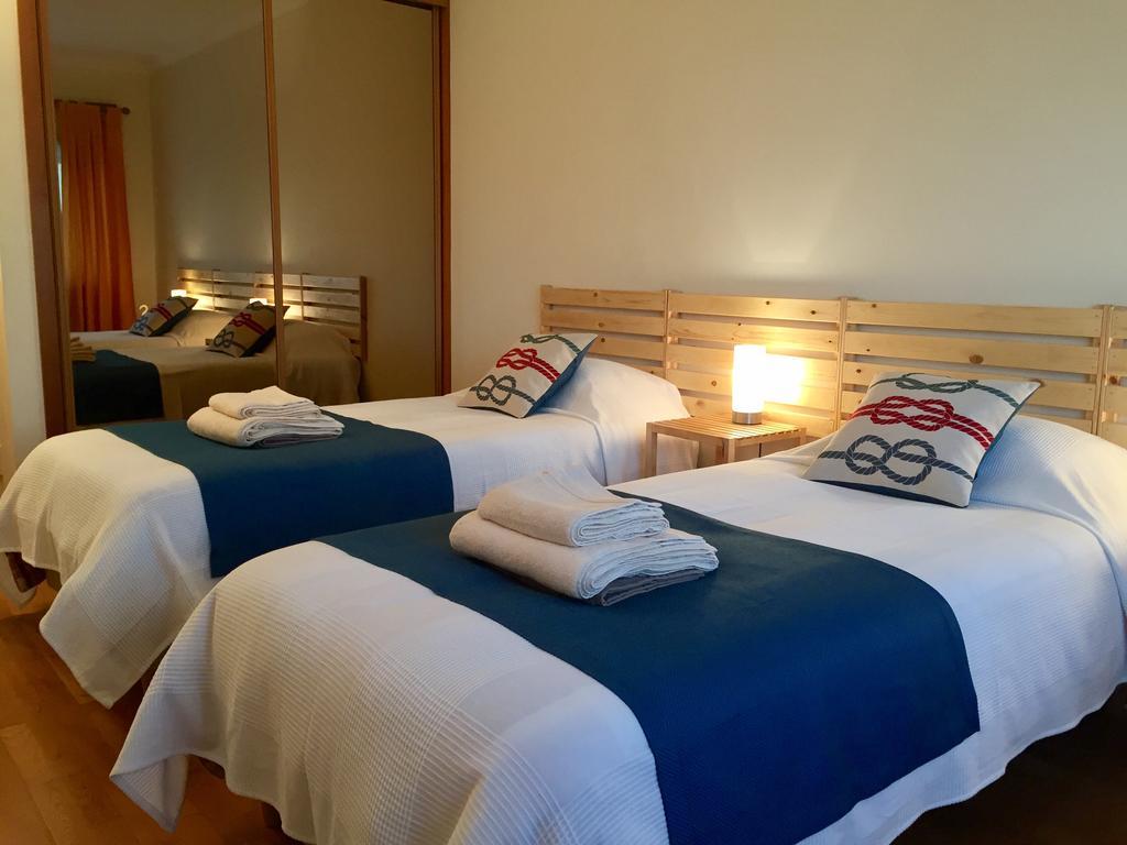 Sun & Wave Apartment เปนิช ภายนอก รูปภาพ